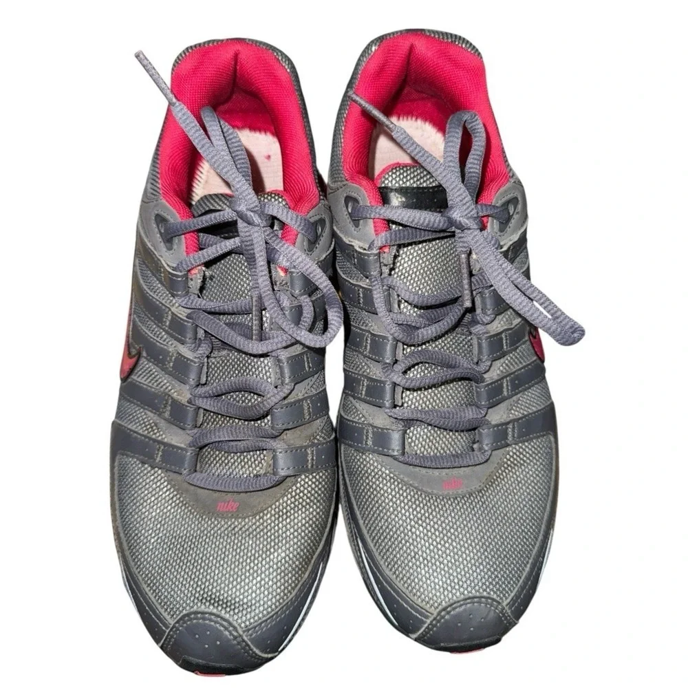 Nike Shox Navina Shoes Womens‎ 9 Pre-Owned Sneakers Grey Pink 392868-060 Cushion